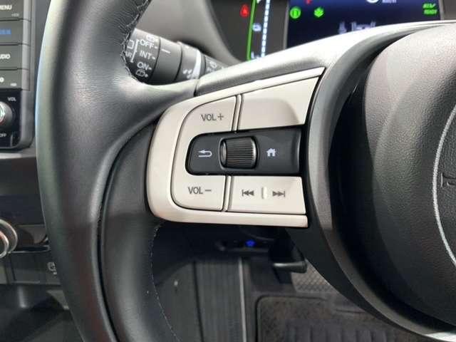 e:HEVホーム Honda SENSING 新車保証 試乗禁煙車 ナビ カーテンエアバッグ TVナビ イモビ 横滑防止 DVD再生 ミュージックプレイヤー接続可 キーフリー クルーズコントロール LEDヘッド ETC(9枚目)