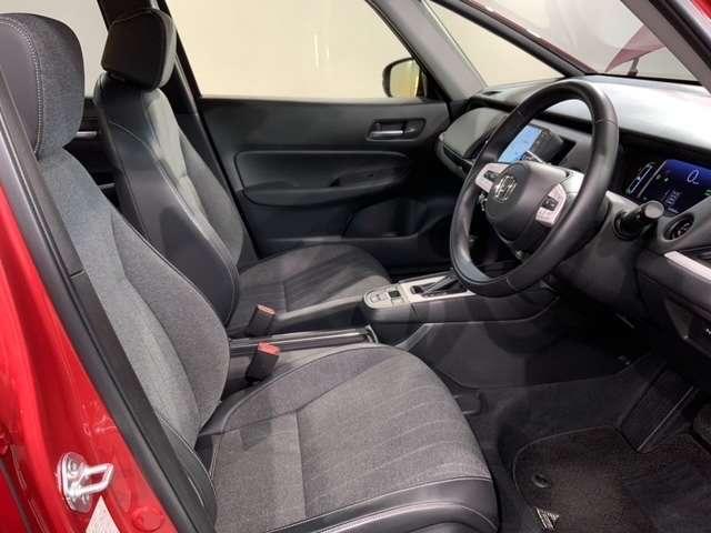 e:HEVホーム Honda SENSING 新車保証 試乗禁煙車 ナビ カーテンエアバッグ TVナビ イモビ 横滑防止 DVD再生 ミュージックプレイヤー接続可 キーフリー クルーズコントロール LEDヘッド ETC(17枚目)