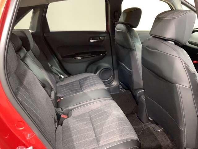 e:HEVホーム Honda SENSING 新車保証 試乗禁煙車 ナビ カーテンエアバッグ TVナビ イモビ 横滑防止 DVD再生 ミュージックプレイヤー接続可 キーフリー クルーズコントロール LEDヘッド ETC(18枚目)