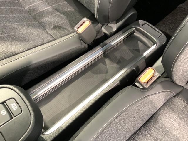 ホーム Honda SENSING 新車保証 試乗禁煙車 ナビ スマートキーシステム 衝突軽減ブレーキシステム ABS アクティブクルーズコントロール キーフリー サイドカーテンエアバック バックモニタ CD(32枚目)