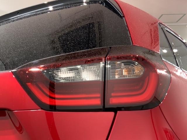 ホーム Honda SENSING 新車保証 試乗禁煙車 ナビ スマートキーシステム 衝突軽減ブレーキシステム ABS アクティブクルーズコントロール キーフリー サイドカーテンエアバック バックモニタ CD(47枚目)