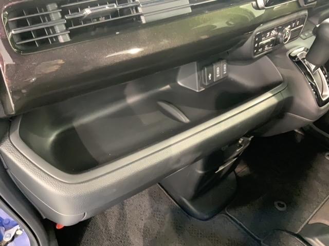 G・Lホンダセンシング 2年保証 ナビ フルセグRカメラ DVDドラレコ スマートキ Wエアバック フルフラット 地デジTV オートクルーズ メモリ-ナビ 横滑防止 DVD視聴 CD キーフリー ETC ABS エアバッグ(25枚目)