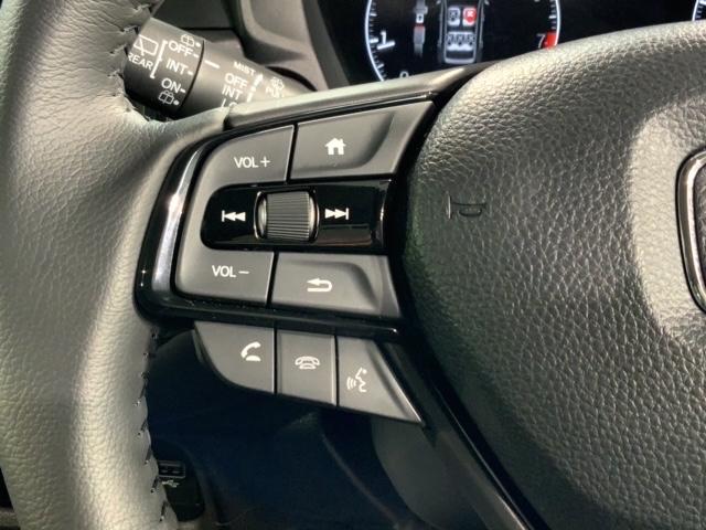 WR-V Zブラックスタイル HSENSING新車保証試乗車ワンオーナー Rカメラ LEDヘッドランプ フルセグTV 盗難防止システム 衝突被害軽減システム スマートキー USB(10枚目)