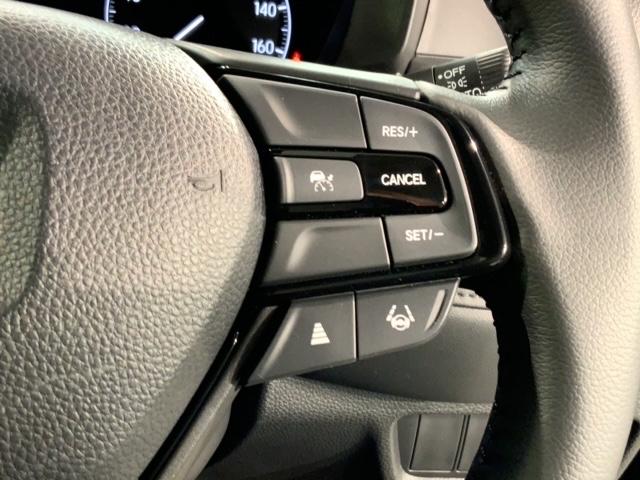 WR-V Zブラックスタイル HSENSING新車保証試乗車ワンオーナー Rカメラ LEDヘッドランプ フルセグTV 盗難防止システム 衝突被害軽減システム スマートキー USB(11枚目)