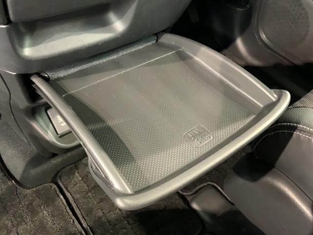 フリード Ｇ・ホンダセンシング　最長５年保証　ワンオーナー　ナビＶＸＭ－２１４ＶＦｉ　ＴＶ　Ｒカメラ　ＣＤ録音　ＢＴオ－ディオ　ＤＶＤ　ドラレコ　ＥＴＣ　ＬＥＤライト　ＶＳＡ　両側電動ドア　シートヒーター　クルコン　アルミ　スマキー（28枚目）