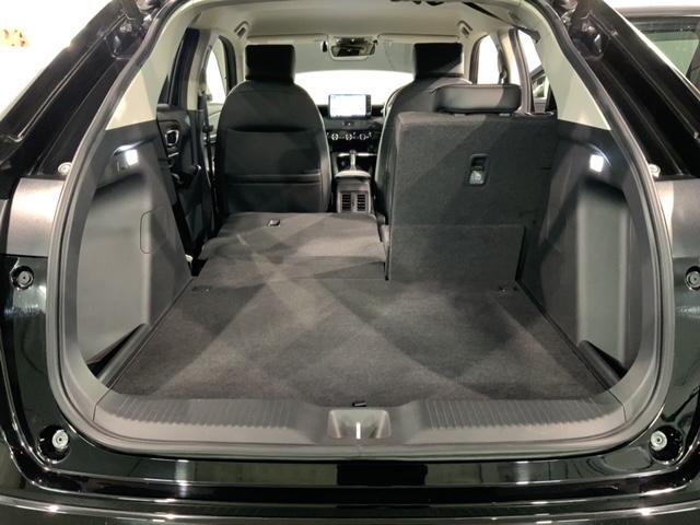 豊富に在庫を取り揃えています。軽自動車からミニバン、セダン、ＳＵＶ、話題のハイブリッド車などなど続々入荷中です！