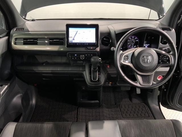 Ｎ－ＷＧＮカスタム Ｌ・ターボホンダセンシング　最長５年保証　ワンオーナー　ナビ　ＴＶ　Ｒカメラ　ＢＴオ－ディオ　ＤＶＤ　シートヒーター　ＥＴＣ　ＬＥＤライト　ＶＳＡ　クルコン　アルミ　フォグ　スマートキー　盗難防止装置　整備記録簿　ＡＡＣ　ＡＢＳ（8枚目）