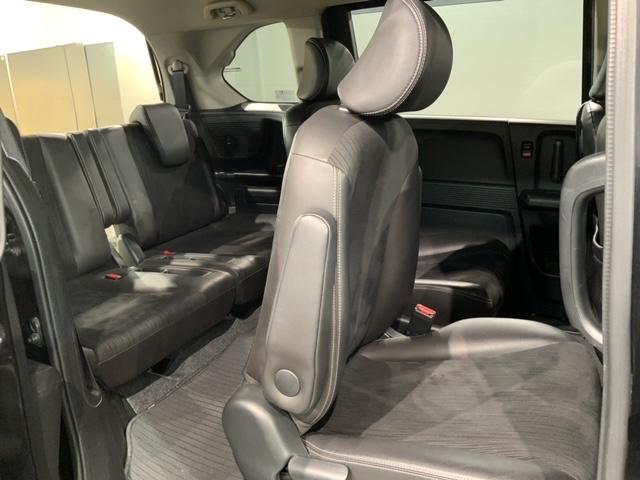 フリードハイブリッド ジャストセレクション　１年保証　純正ナビ　ＴＶ　Ｒカメラ　ボ　ＤＶＤ　ＥＴＣ　ＨＩＤ　両側電動ドア　ＶＳＡ　クルコン　アルミ　スマ－トキ－　盗難防止装置　ＡＡＣ　スペアキ－　ドアバイザ－　ナビテレビ　ＰＳ（32枚目）