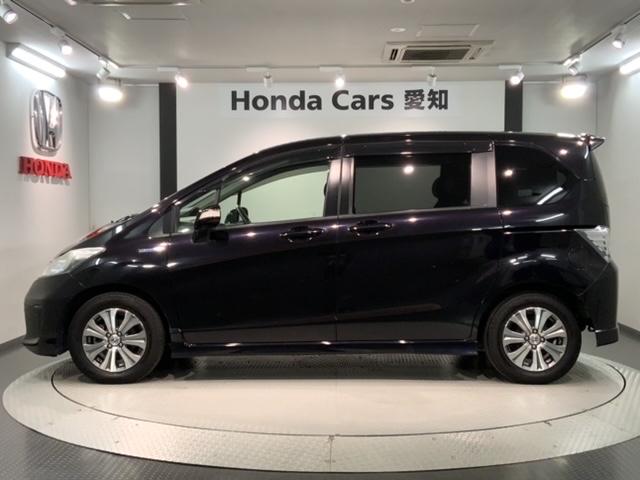 フリードハイブリッド ジャストセレクション　１年保証　純正ナビ　ＴＶ　Ｒカメラ　ボ　ＤＶＤ　ＥＴＣ　ＨＩＤ　両側電動ドア　ＶＳＡ　クルコン　アルミ　スマ－トキ－　盗難防止装置　ＡＡＣ　スペアキ－　ドアバイザ－　ナビテレビ　ＰＳ（47枚目）