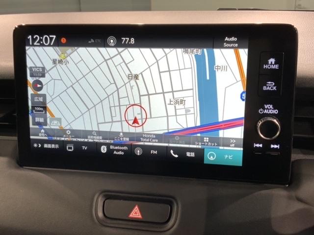 ヴェゼル ｅ：ＨＥＶＺ　Ｈ　ＳＥＮＳＩＮＧ　最長５年保証　ワンオ－ナ－　純正ナビ　ＴＶ　Ｒカメラ　ＢＴオ－ディオ　ドラレコ　ＥＴＣ　ＬＥＤライト　ＶＳＡ　シ－トヒ－タ－　クルコン　アルミ　スマ－トキ－　盗難防止装置　ＡＡＣ（5枚目）