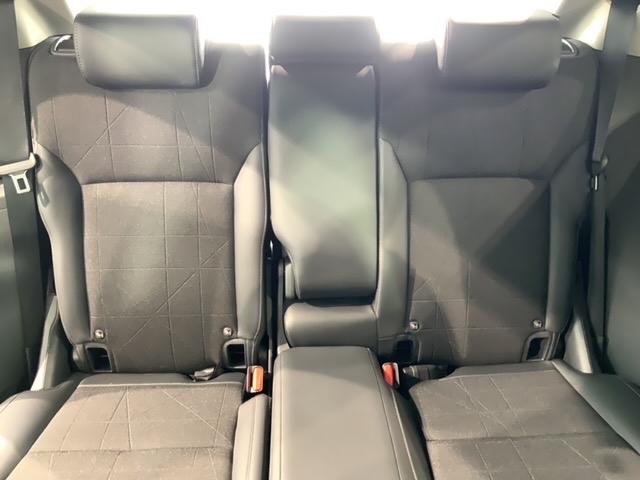 ヴェゼル ｅ：ＨＥＶＺ　Ｈ　ＳＥＮＳＩＮＧ　最長５年保証　ワンオ－ナ－　純正ナビ　ＴＶ　Ｒカメラ　ＢＴオ－ディオ　ドラレコ　ＥＴＣ　ＬＥＤライト　ＶＳＡ　シ－トヒ－タ－　クルコン　アルミ　スマ－トキ－　盗難防止装置　ＡＡＣ（32枚目）