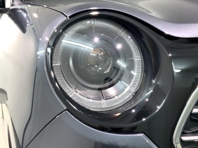 Ｎ－ＯＮＥ プレミアムツアラー　Ｈ　ＳＥＮＳＩＮＧ　新車保証　試乗車　ワンオーナー　ナビＶＸＭ－２４５ＺＦＥｉ　ＴＶ　Ｒカメラ　ＢＴオ－ディオ　シ－トヒ－タ－　ＥＴＣ　ＬＥＤライト　ＶＳＡ　クルコン　アルミ　スマ－トキ－　スペアキ－（8枚目）