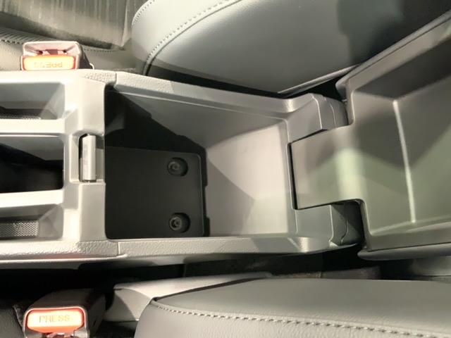 ＷＲ－Ｖ Ｚ＋ブラックスタイル　Ｈ　ＳＥＮＳＩＮＧ　新車保証　試乗禁煙車　ワンオーナー　ＬＸＭ－２４５ＺＦＥｉ　ＴＶ　Ｒカメラ　ＢＴオ－ディオ　ＥＴＣ　ＬＥＤライト　ＶＳＡ　クルコン　アルミ　スマ－トキ－　スペアキ－　盗難防止装置（29枚目）