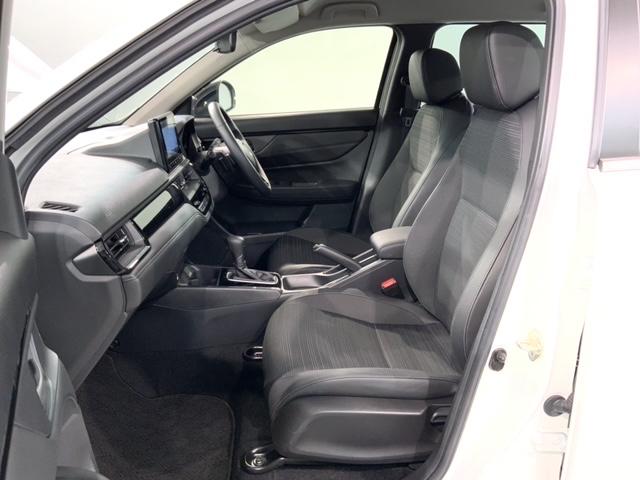 ＷＲ－Ｖ Ｚ＋ブラックスタイル　Ｈ　ＳＥＮＳＩＮＧ　新車保証　試乗禁煙車　ワンオーナー　ＬＸＭ－２４５ＺＦＥｉ　ＴＶ　Ｒカメラ　ＢＴオ－ディオ　ＥＴＣ　ＬＥＤライト　ＶＳＡ　クルコン　アルミ　スマ－トキ－　スペアキ－　盗難防止装置（30枚目）