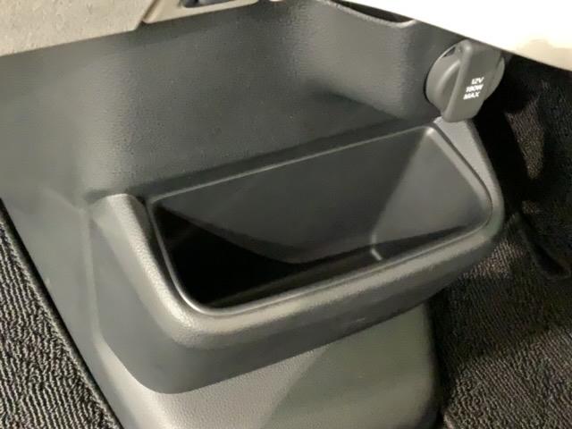 N-BOX ファッションスタイル コンフォートパッケージ H SENSING 新車保証 試乗車 ワンオ-ナ- ナビLXU-242NBi TV Rカメラ CD録音 BTオ-ディオ DVD シ-トヒ-タ- ETC LEDライト VSA(29枚目)