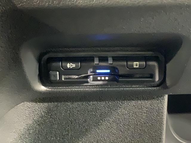 Ｎ－ＢＯＸカスタム ターボ　Ｈ　ＳＥＮＳＩＮＧ　新車保証　試乗車　ワンオ－ナ－　ナビＬＸＵ－２４２ＮＢｉ　ＴＶ　Ｒカメラ　ＣＤ録音　ＢＴオ－ディオ　ＤＶＤ　シ－トヒ－タ－ＥＴＣ　ＬＥＤライト　両側電動ドア　ＶＳＡクルコン　アルミ（13枚目）