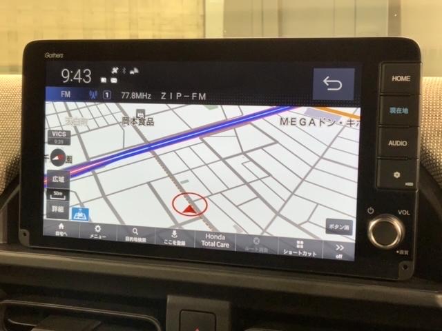 フリード ｅ：ＨＥＶエアー　Ｈ　ＳＥＮＳＩＮＧ　最長５年保証　ワンオ－ナ－　ナビＬＸＭ－２４２ＺＦＮｉ　ＴＶ　Ｒカメラ　ＢＴオ－ディオ　ＥＴＣ　ＬＥＤライト　両側電動ドア　ＶＳＡ　スマ－トキ－　スペアキー　盗難防止装置　ＡＡＣ（6枚目）