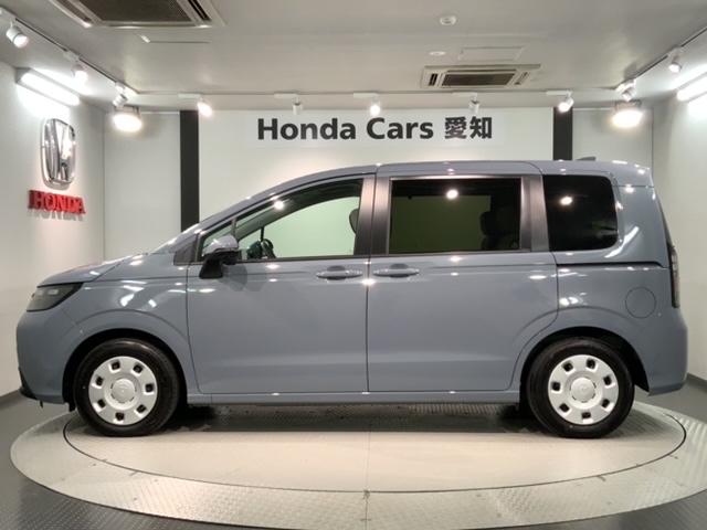 フリード ｅ：ＨＥＶエアー　Ｈ　ＳＥＮＳＩＮＧ　最長５年保証　ワンオ－ナ－　ナビＬＸＭ－２４２ＺＦＮｉ　ＴＶ　Ｒカメラ　ＢＴオ－ディオ　ＥＴＣ　ＬＥＤライト　両側電動ドア　ＶＳＡ　スマ－トキ－　スペアキー　盗難防止装置　ＡＡＣ（47枚目）