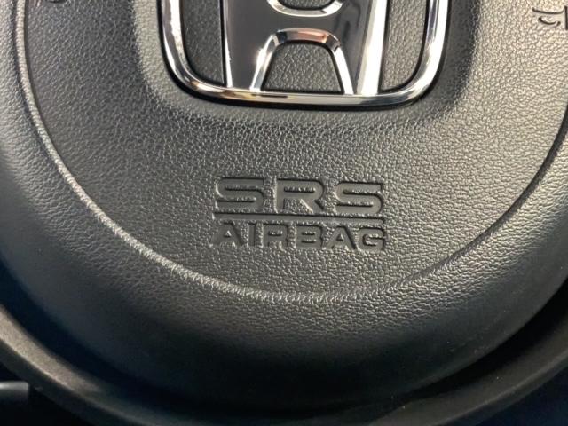 フィット ｅ：ＨＥＶベーシック　Ｈ　ＳＥＮＳＩＮＧ　最長５年保証　ワンオーナー　ナビＶＸＭ－２１５Ｃｉ　Ｒカメラ　ＢＴオ－ディオ　ドラレコ　ＥＴＣ　ＬＥＤライト　ＶＳＡ　クルコン　アルミ　スマートキー　盗難防止装置　整備記録簿（22枚目）