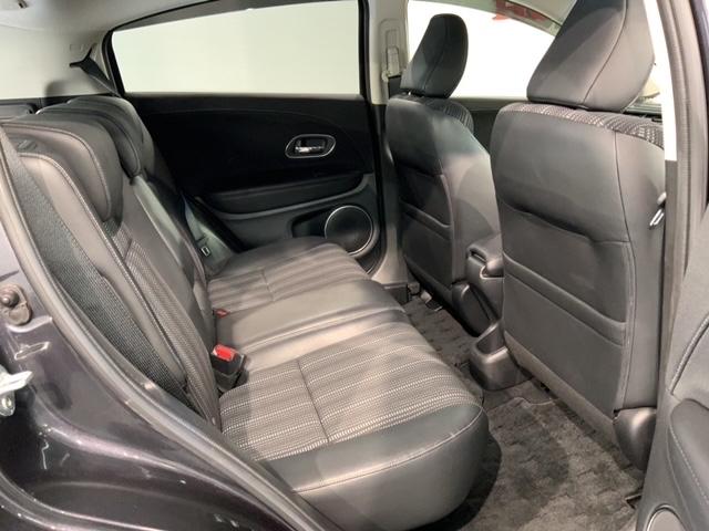 ヴェゼル ハイブリッドＺ・ホンダセンシング　１年保証　ワンオーナー　ナビＶＸＭ－１７５ＶＦｉ　ＴＶ　Ｒカメラ　ＣＤ録音　ＢＴオ－ディオ　ＤＶＤ　ドラレコ　ＥＴＣ　ＬＥＤライト　ＶＳＡ　シートヒーター　クルコン　アルミ　フォグ　スマートキー　ＡＣ（18枚目）