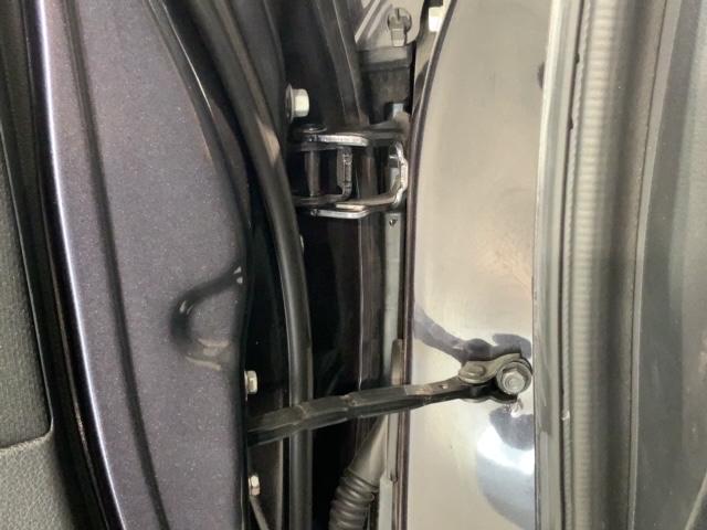 ヴェゼル ハイブリッドＺ・ホンダセンシング　１年保証　ワンオーナー　ナビＶＸＭ－１７５ＶＦｉ　ＴＶ　Ｒカメラ　ＣＤ録音　ＢＴオ－ディオ　ＤＶＤ　ドラレコ　ＥＴＣ　ＬＥＤライト　ＶＳＡ　シートヒーター　クルコン　アルミ　フォグ　スマートキー　ＡＣ（42枚目）