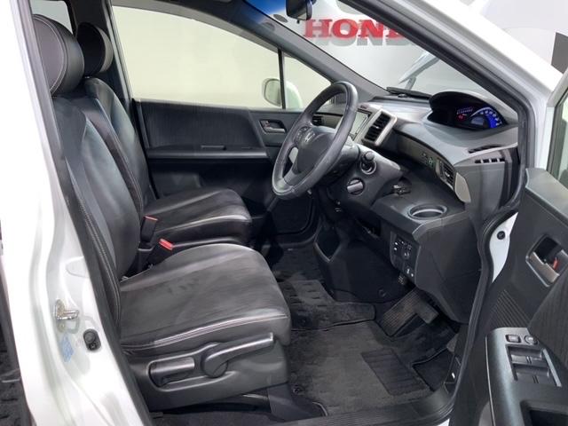 フリードスパイク Ｇエアロ　１年保証　ワンオ－ナ－　ナビＶＸＭ－１５２ＶＦｉ　ＴＶ　Ｒカメラ　ＣＤ録音　ＢＴオ－ディオ　ＤＶＤ　ドラレコ　ＥＴＣ　ＨＩＤ　ＶＳＡ　アルミ　スマ－トキ－　スペアキ－　盗難防止装置　整備記録簿　ＡＡＣ（17枚目）