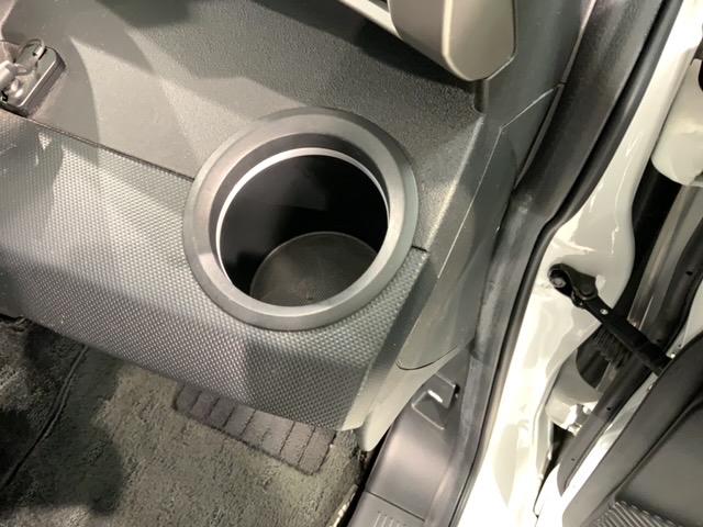 フリードスパイク Ｇエアロ　１年保証　ワンオ－ナ－　ナビＶＸＭ－１５２ＶＦｉ　ＴＶ　Ｒカメラ　ＣＤ録音　ＢＴオ－ディオ　ＤＶＤ　ドラレコ　ＥＴＣ　ＨＩＤ　ＶＳＡ　アルミ　スマ－トキ－　スペアキ－　盗難防止装置　整備記録簿　ＡＡＣ（27枚目）