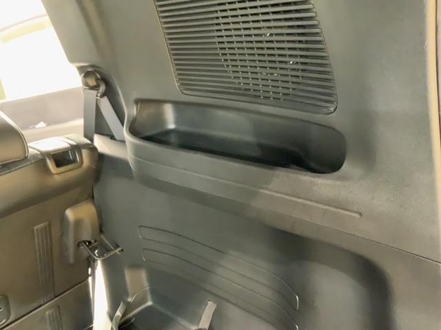 フリードスパイク Ｇエアロ　１年保証　ワンオ－ナ－　ナビＶＸＭ－１５２ＶＦｉ　ＴＶ　Ｒカメラ　ＣＤ録音　ＢＴオ－ディオ　ＤＶＤ　ドラレコ　ＥＴＣ　ＨＩＤ　ＶＳＡ　アルミ　スマ－トキ－　スペアキ－　盗難防止装置　整備記録簿　ＡＡＣ（28枚目）