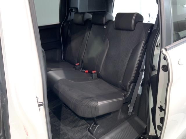 フリードスパイク Ｇエアロ　１年保証　ワンオ－ナ－　ナビＶＸＭ－１５２ＶＦｉ　ＴＶ　Ｒカメラ　ＣＤ録音　ＢＴオ－ディオ　ＤＶＤ　ドラレコ　ＥＴＣ　ＨＩＤ　ＶＳＡ　アルミ　スマ－トキ－　スペアキ－　盗難防止装置　整備記録簿　ＡＡＣ（32枚目）