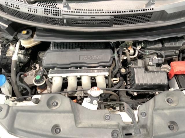 フリードスパイク Ｇエアロ　１年保証　ワンオ－ナ－　ナビＶＸＭ－１５２ＶＦｉ　ＴＶ　Ｒカメラ　ＣＤ録音　ＢＴオ－ディオ　ＤＶＤ　ドラレコ　ＥＴＣ　ＨＩＤ　ＶＳＡ　アルミ　スマ－トキ－　スペアキ－　盗難防止装置　整備記録簿　ＡＡＣ（44枚目）