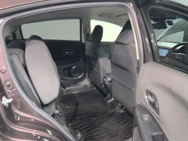 ヴェゼル ハイブリッドＸ・ホンダセンシング　最長５年保証　ワンオ－ナ－　ナビＶＸＭ－１９５ＶＦＥｉ　ＴＶ　Ｒカメラ　ＢＴオ－ディオ　ＤＶＤ　ＥＴＣ　ＬＥＤライト　ＶＳＡ　クルコン　アルミ　スマ－トキ－　盗難防止装置　整備記録簿　ＡＡＣ　１オナ（33枚目）