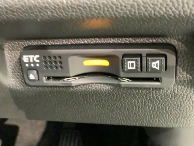 フリード+ハイブリッド ハイブリッドG・ホンダセンシング 最長5年保証 ワンオ-ナ- ナビVXM-227VFNi TV Rカメラ CD録音 BTオ-ディオ DVD ETC LEDライト 両側電動ドア VSA シ-トヒ-タ- アルミ スマ-トキ- スペアキー(12枚目)