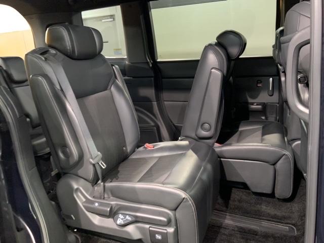 ステップワゴン ｅ：ＨＥＶスパーダ　Ｈ　ＳＥＮＳＩＮＧ　最長５年保証　ワンオ－ナ－　ナビＬＸＭ－２３７ＶＦＬｉ　ＴＶ　Ｒカメラ　ＣＤ録音　ＢＴオ－ディオ　ＤＶＤ　Ｒモニタ－　ＥＴＣ　ＬＥＤライト　両側電動ドア　ＶＳＡ　シ－トヒ－タ－（36枚目）