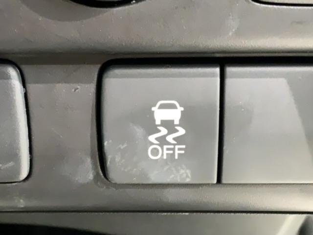 フリードスパイク Ｇジャストセレクション　１年保証　ナビＶＸＭ－１２８ＶＳ　ＴＶ　Ｒカメラ　ＤＶＤ　ＥＴＣ　ＨＩＤ　両側電動ドア　ＶＳＡ　クルコン　スマ－トキ－　スペアキ－　盗難防止装置　整備記録簿　ドアバイザ－　ＡＡＣ　Ｗエアバッグ　ＵＳＢ（14枚目）