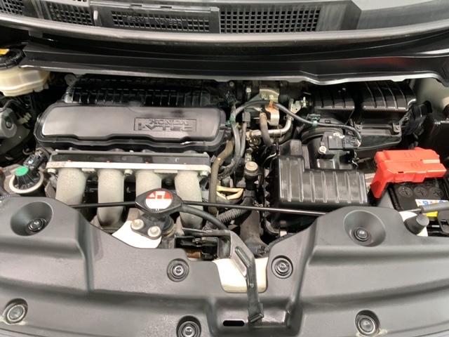 フリードスパイク Ｇジャストセレクション　１年保証　ナビＶＸＭ－１２８ＶＳ　ＴＶ　Ｒカメラ　ＤＶＤ　ＥＴＣ　ＨＩＤ　両側電動ドア　ＶＳＡ　クルコン　スマ－トキ－　スペアキ－　盗難防止装置　整備記録簿　ドアバイザ－　ＡＡＣ　Ｗエアバッグ　ＵＳＢ（44枚目）