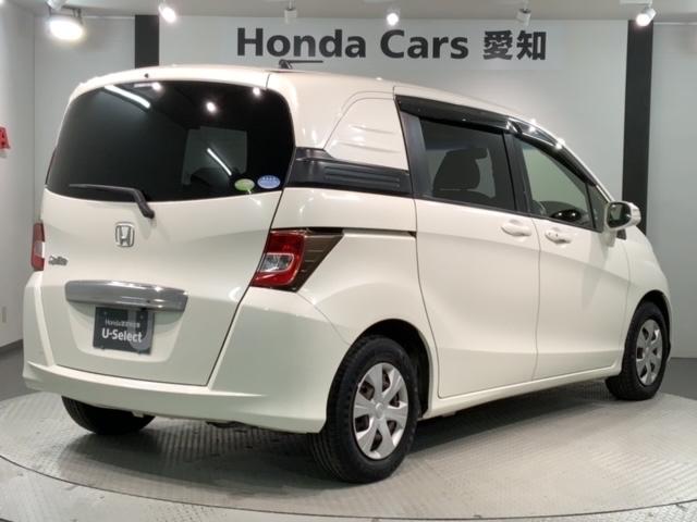 フリードスパイク Ｇジャストセレクション　１年保証　ナビＶＸＭ－１２８ＶＳ　ＴＶ　Ｒカメラ　ＤＶＤ　ＥＴＣ　ＨＩＤ　両側電動ドア　ＶＳＡ　クルコン　スマ－トキ－　スペアキ－　盗難防止装置　整備記録簿　ドアバイザ－　ＡＡＣ　Ｗエアバッグ　ＵＳＢ（50枚目）