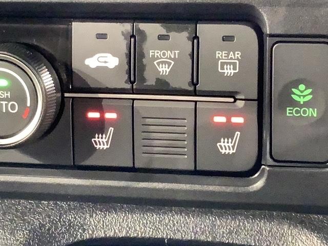 Ｎ－ＢＯＸカスタム ターボ　Ｈ　ＳＥＮＳＩＮＧ　新車保証　試乗車　ワンオ－ナ－　ナビＬＸＵ－２４２ＮＢｉ　ＴＶ　Ｒカメラ　ＣＤ録音　ＢＴオ－ディオＤＶＤ　シ－トヒ－タ－　ＥＴＣ　ＬＥＤライト　両側電動ドア　ＶＳＡ　アルミ　ＡＡＣ（12枚目）