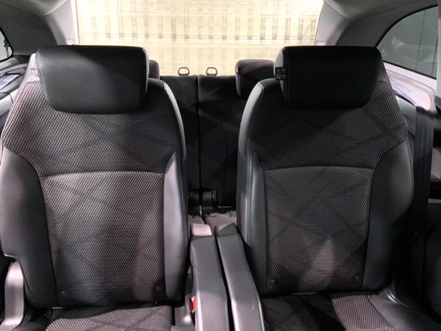 ���Џ��i���Z���^�[�ɂē��O���̃N���[�j���O�����{���Ă���܂��I