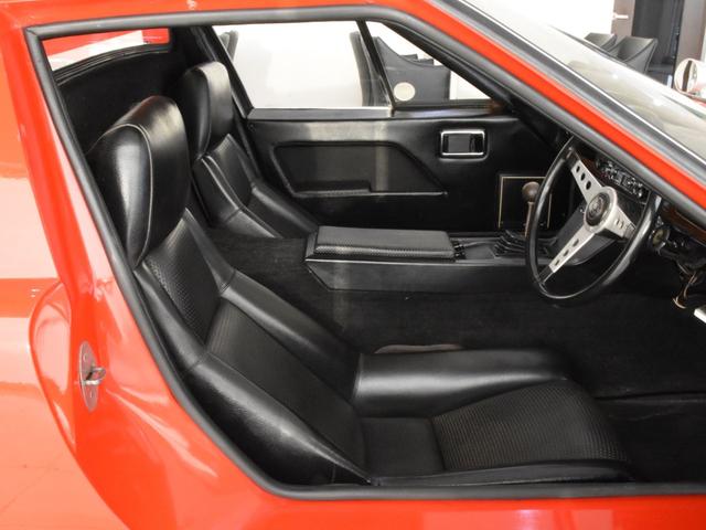 ヨーロッパ 　ディーラー車　型式　５４　右ハンドル　ｋｍ表示メーター　１４７０ｃｃＯＨＶオリジナルルノー製エンジン（15枚目）