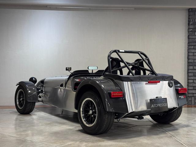 ケータハムその他 340R New Model Carbon/Alumi Ford2.0Duratec 340Rの標準装備にさらに走り徹した充実のオプション *詳しくは名古屋店迄052-846-9666(3枚目)