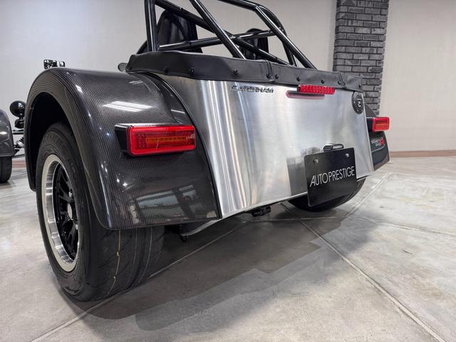 ケータハムその他 340R New Model Carbon/Alumi Ford2.0Duratec 340Rの標準装備にさらに走り徹した充実のオプション *詳しくは名古屋店迄052-846-9666(10枚目)