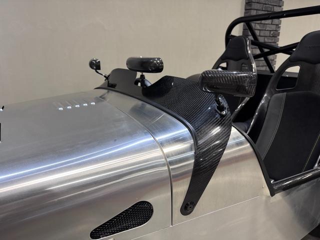 ケータハムその他 340R New Model Carbon/Alumi Ford2.0Duratec 340Rの標準装備にさらに走り徹した充実のオプション *詳しくは名古屋店迄052-846-9666(15枚目)