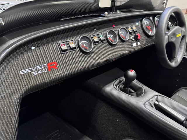 ケータハムその他 340R New Model Carbon/Alumi Ford2.0Duratec 340Rの標準装備にさらに走り徹した充実のオプション *詳しくは名古屋店迄052-846-9666(26枚目)