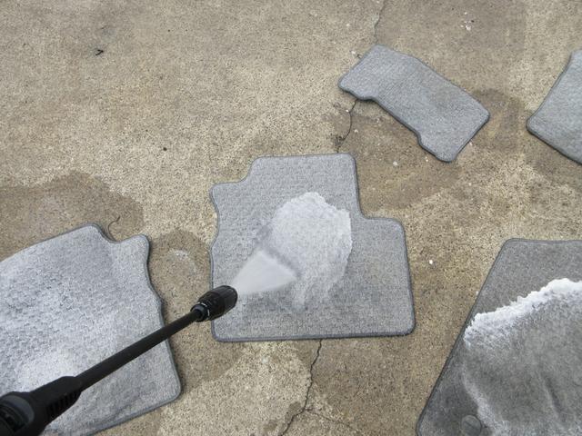 パッソ Ｘ　Ｌパッケージ　室内クリーニング済み　純正ＳＤナビ　フルセグＴＶ　Ｂｌｕｅｔｏｏｔｈ接続　ＤＶＤ再生可能　バックカメラ　ＥＴＣ　横滑り防止装置　アイドリングストップ　ベンチシート　スマートキー（16枚目）