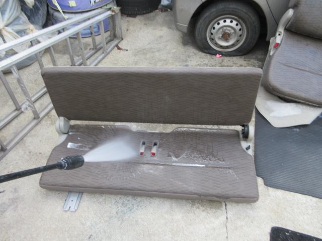 エブリイ ＰＡ　５ＭＴ　ハイルーフ　ＥＴＣ　集中ドアロック　リアワイパー　エアコン　パワステ　Ｗエアバッグ　ＡＣ　ＰＳ　室内クリーニング済み（10枚目）