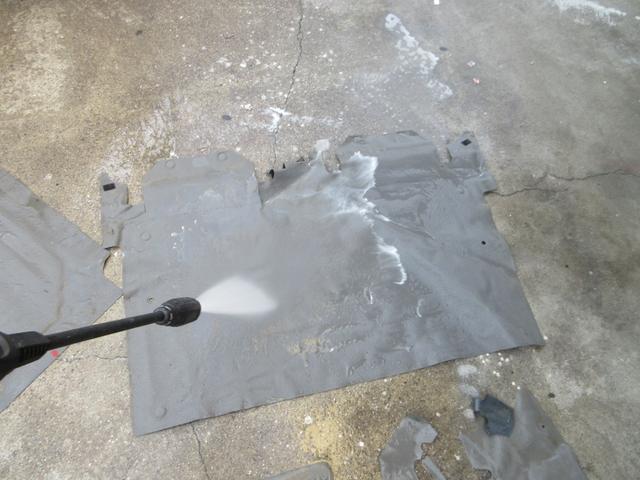 エブリイ ＰＡ　５ＭＴ　ハイルーフ　ＥＴＣ　集中ドアロック　リアワイパー　エアコン　パワステ　Ｗエアバッグ　ＡＣ　ＰＳ　室内クリーニング済み（15枚目）