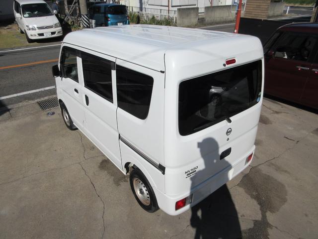 ＮＶ１００クリッパーバン ＤＸ　ハイルーフ　５ＡＧＳ　２ｎｄ発進モード　キーレス　集中ドアロック　リアワイパー　プライバシーガラス　ＰＳ　ＡＣ　Ｗエアバッグ　ＡＢＳ　エアコン　パワステ　室内クリーニング済み（45枚目）