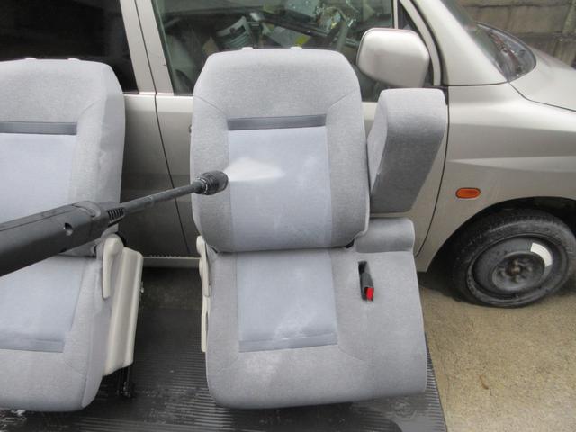 パッソ Ｘ　Ｇパッケージ　室内クリーニング済み　プッシュスタート　メモリーナビ　フルセグＴＶ　Ｂｌｕｅｔｏｏｔｈ接続　バックカメラ　ＤＶＤ再生　スマートアシスト　ＥＴＣ　フォグランプ　純正１４ＡＷ　オートエアコン　スマートキー（9枚目）