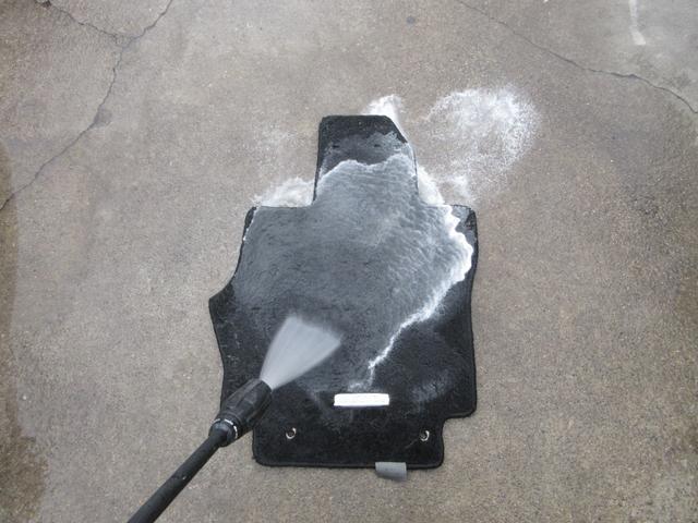 セレナ ２０Ｓ　ハイウェイスター仕様　室内クリーニング済み　左側パワースライド　プッシュスタート　ＳＤナビ　フルセグＴＶ　Ｂｌｕｅｔｏｏｔｈ接続　バックカメラ　ＤＶＤ再生可　前後ドラレコ　ＥＴＣ　社外１６ＡＷ　フォグ（15枚目）