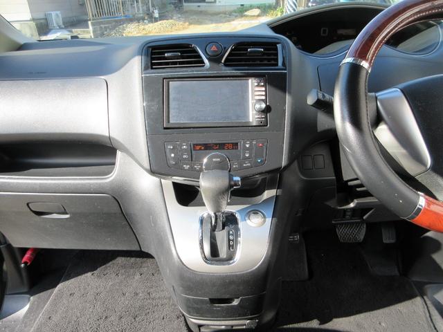 セレナ ２０Ｓ　ハイウェイスター仕様　室内クリーニング済み　左側パワースライド　プッシュスタート　ＳＤナビ　フルセグＴＶ　Ｂｌｕｅｔｏｏｔｈ接続　バックカメラ　ＤＶＤ再生可　前後ドラレコ　ＥＴＣ　社外１６ＡＷ　フォグ（20枚目）